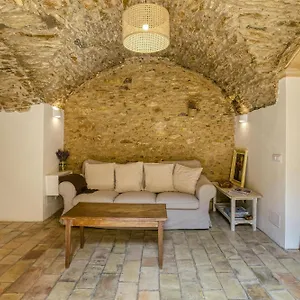 apartamento-en-el-centro-begur.catalonia-hotels.com/
